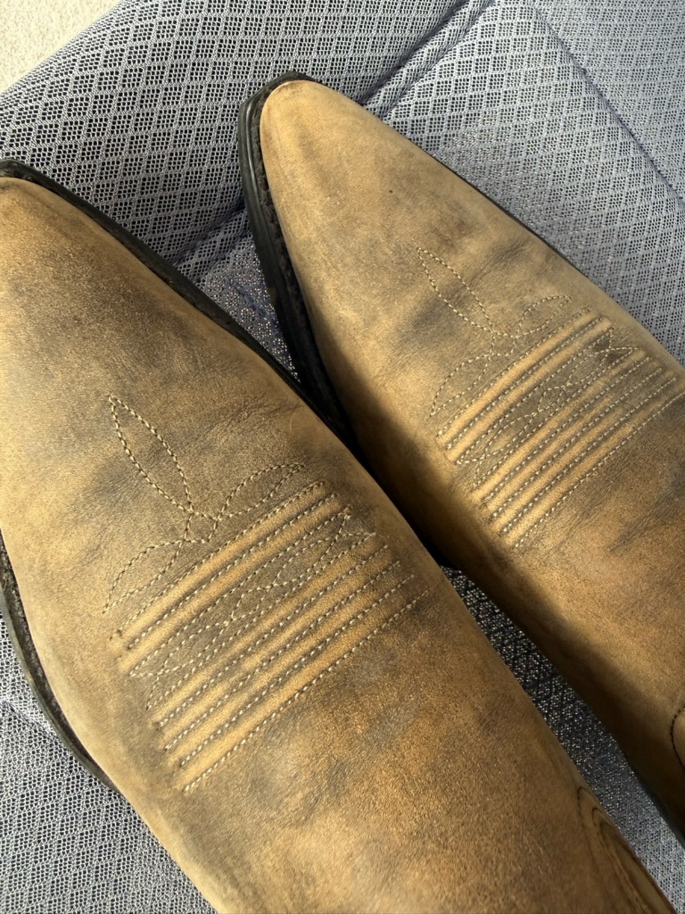 Ariat Women’s Size 11 Tan Distressed Leather Western Cowboy Boots Embroidered - Picture 9 of 9